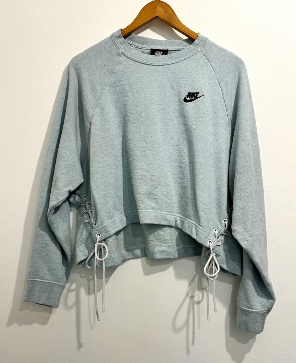 Nike Women’s XL Gray Crew Neck Pullover Sweatshirt Fleece Logo #1098